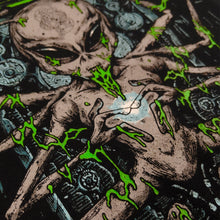 Load image into Gallery viewer, &quot;Alien&quot; Long Sleeve Shirt - Stoned Cult Apparel
